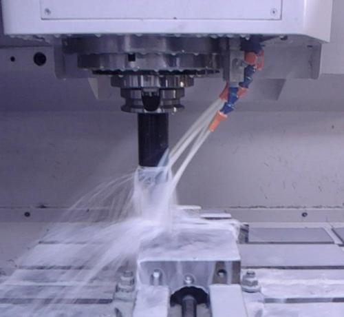 清洁金属材料构件用工业清洗剂有没有什么规定?